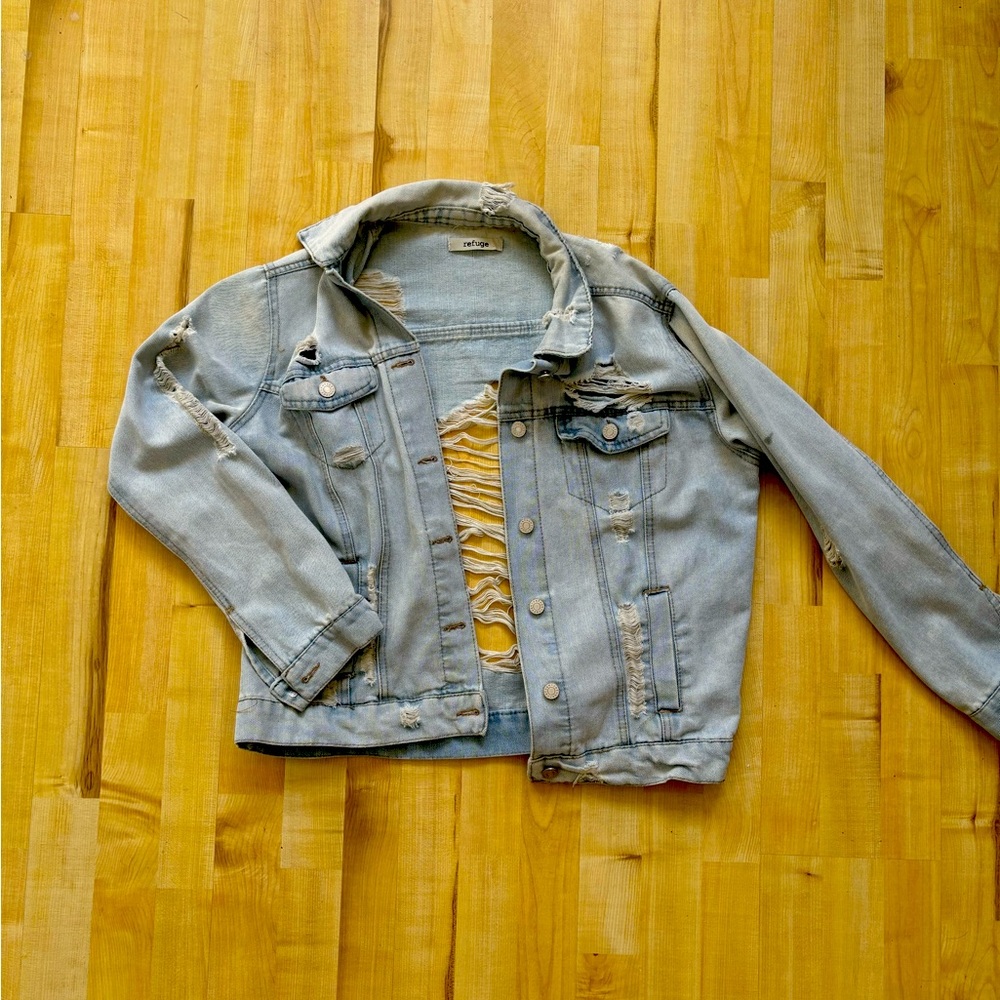 Refuge Button Up Distressed Jean Jacket Women's L Blue Denim Long Sleeve Cotton